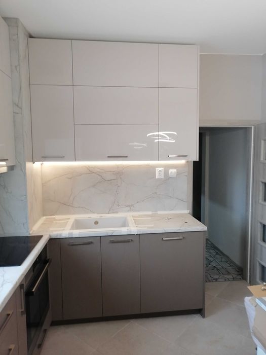 Мебели по поръчка