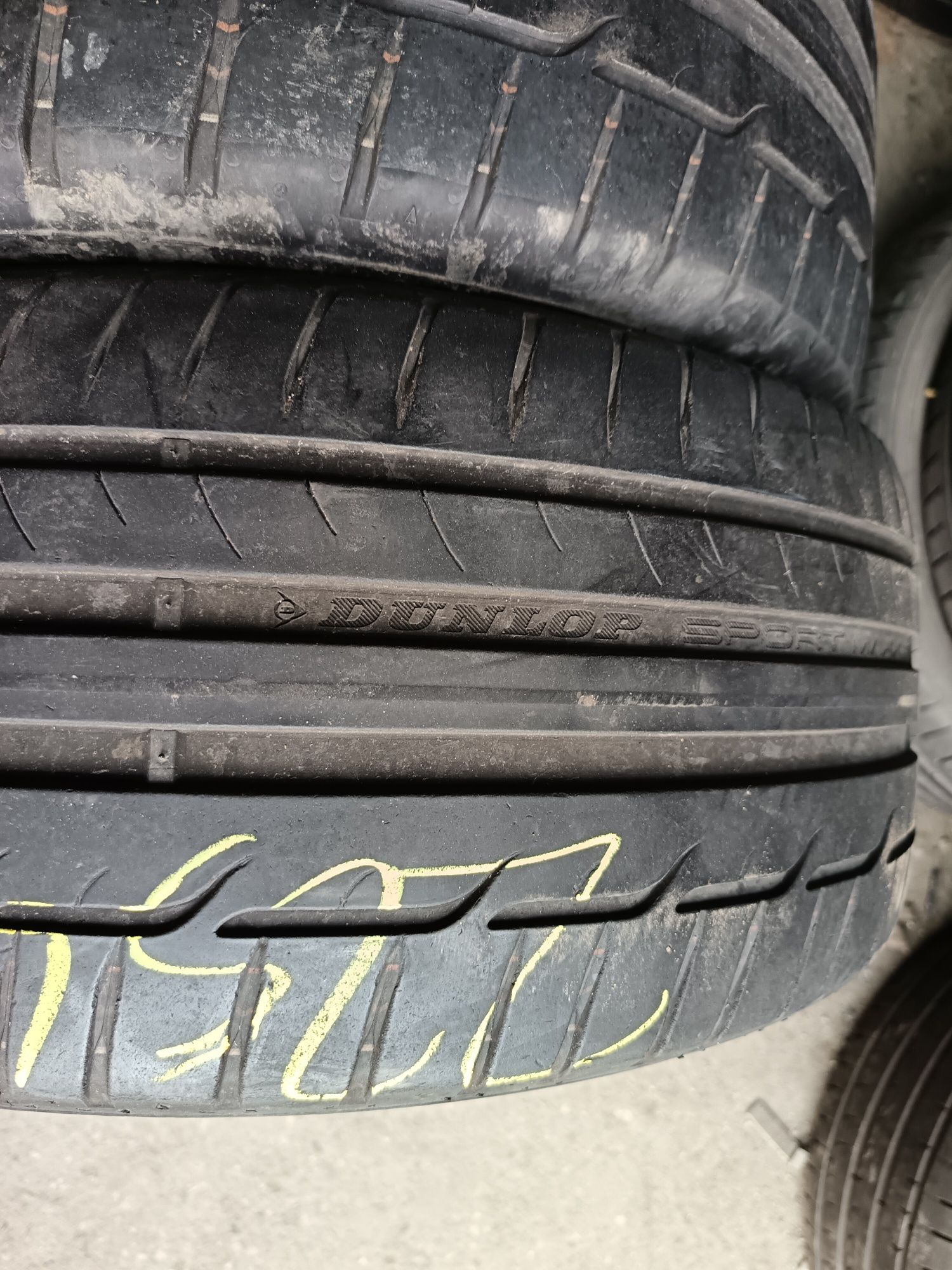 Anvelope vara 225 40 18 Dunlop. 2019 6.5mm