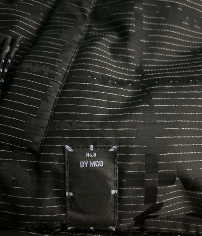 Зимно яке MCQ