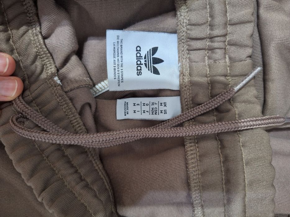 Pantaloni su jacheta adidas