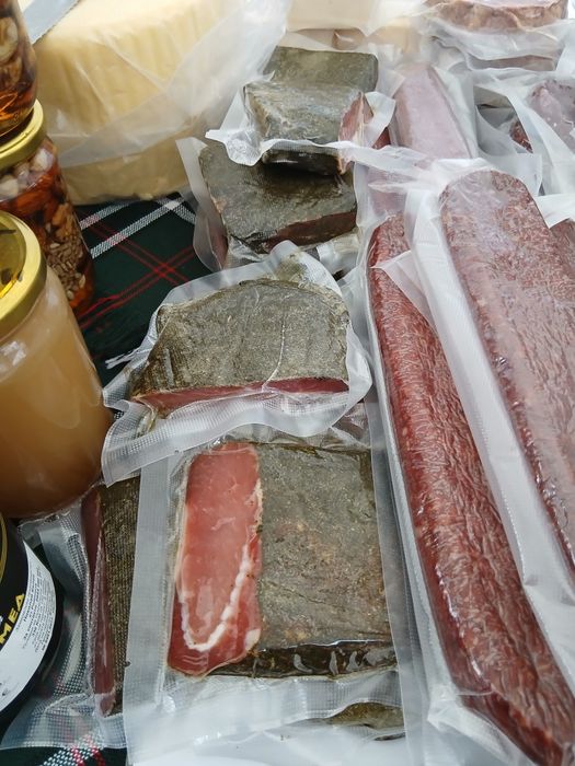 Домашни мезета с