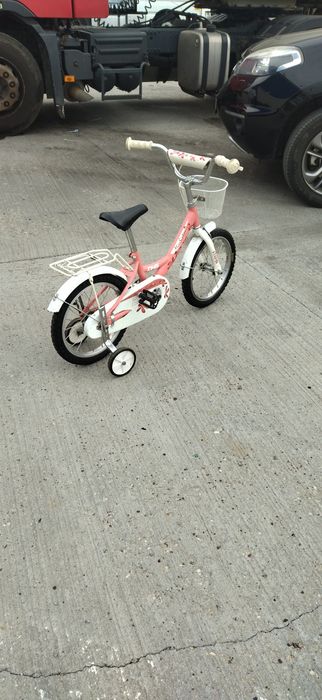 Bicicletă copii cu roți pe 16