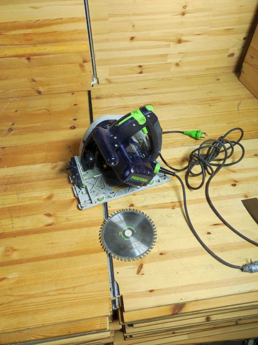 Festool TS 55 EBQ circular de mana