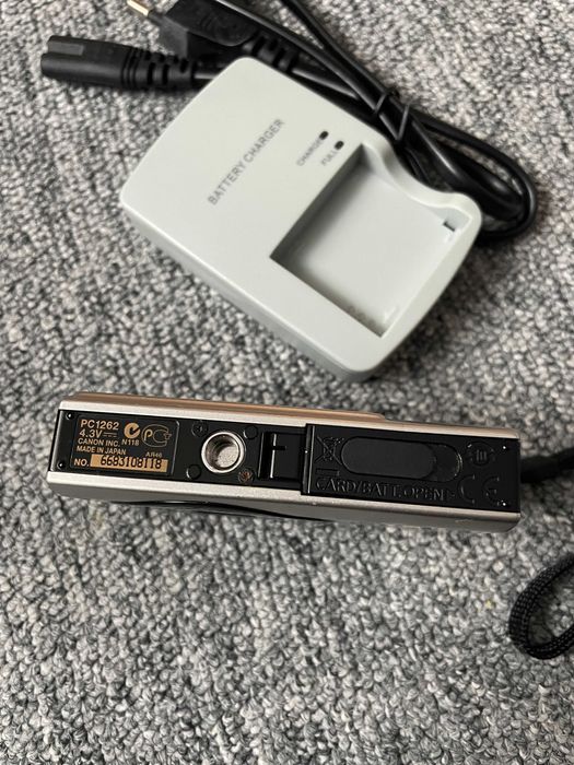 Aparat Foto Digital CANON Ixus 85 IS Silver 10MP  3x Zoom Senzor CCD