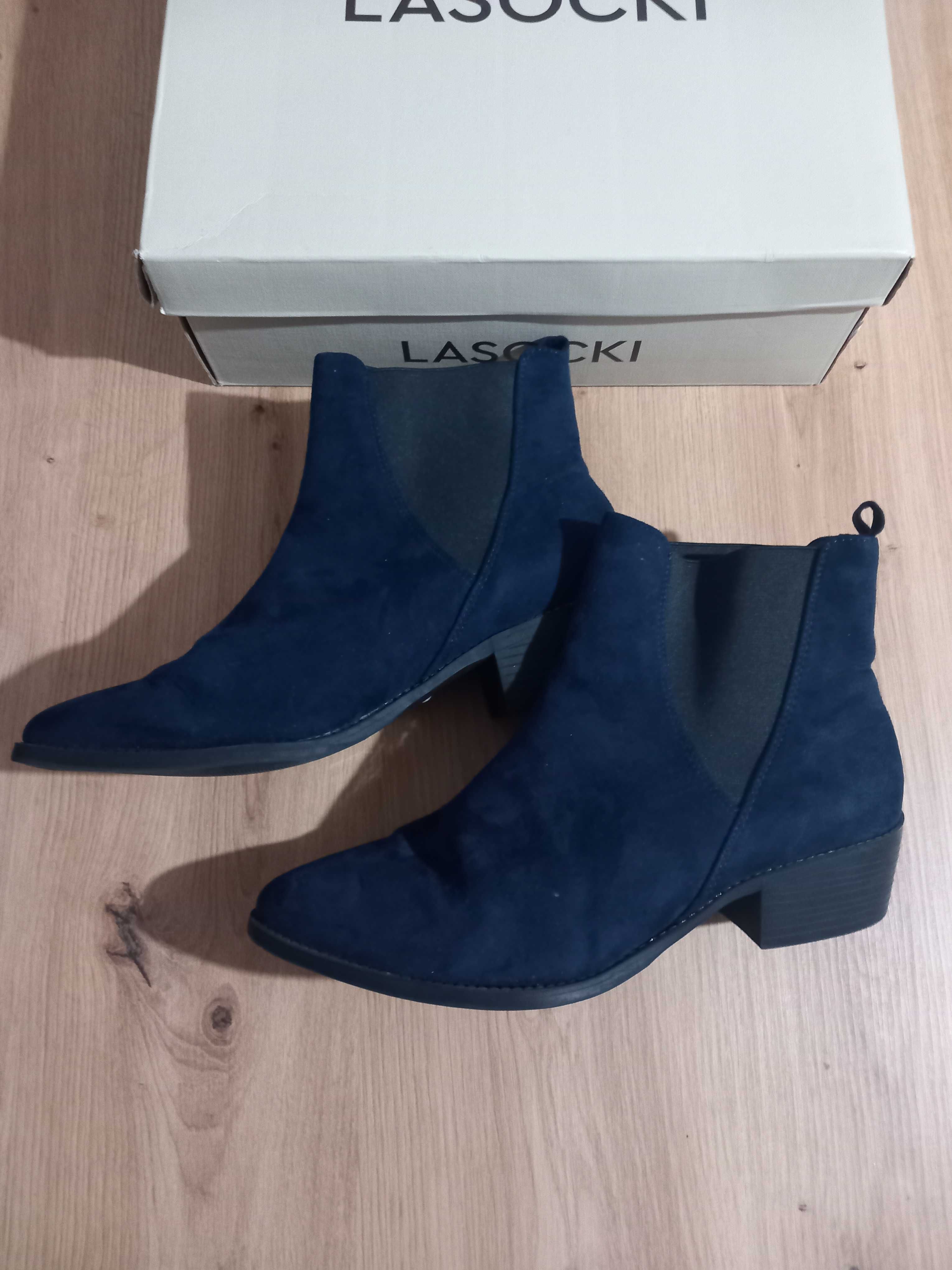 Дамски чанти + Нови дамски боти / ботуши Zara