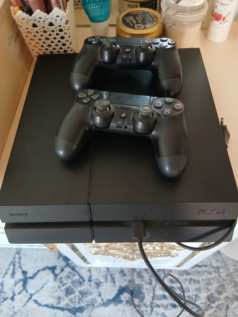 Playstation 4 Sotiladi