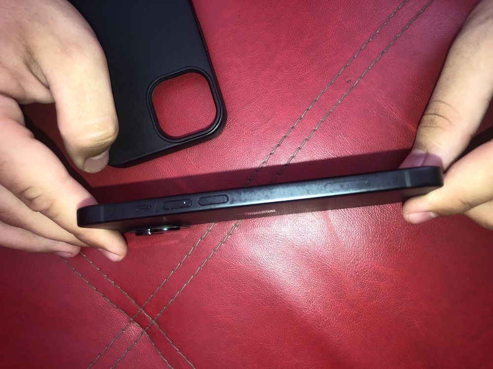 Iphone 15 Nou Vand urgent