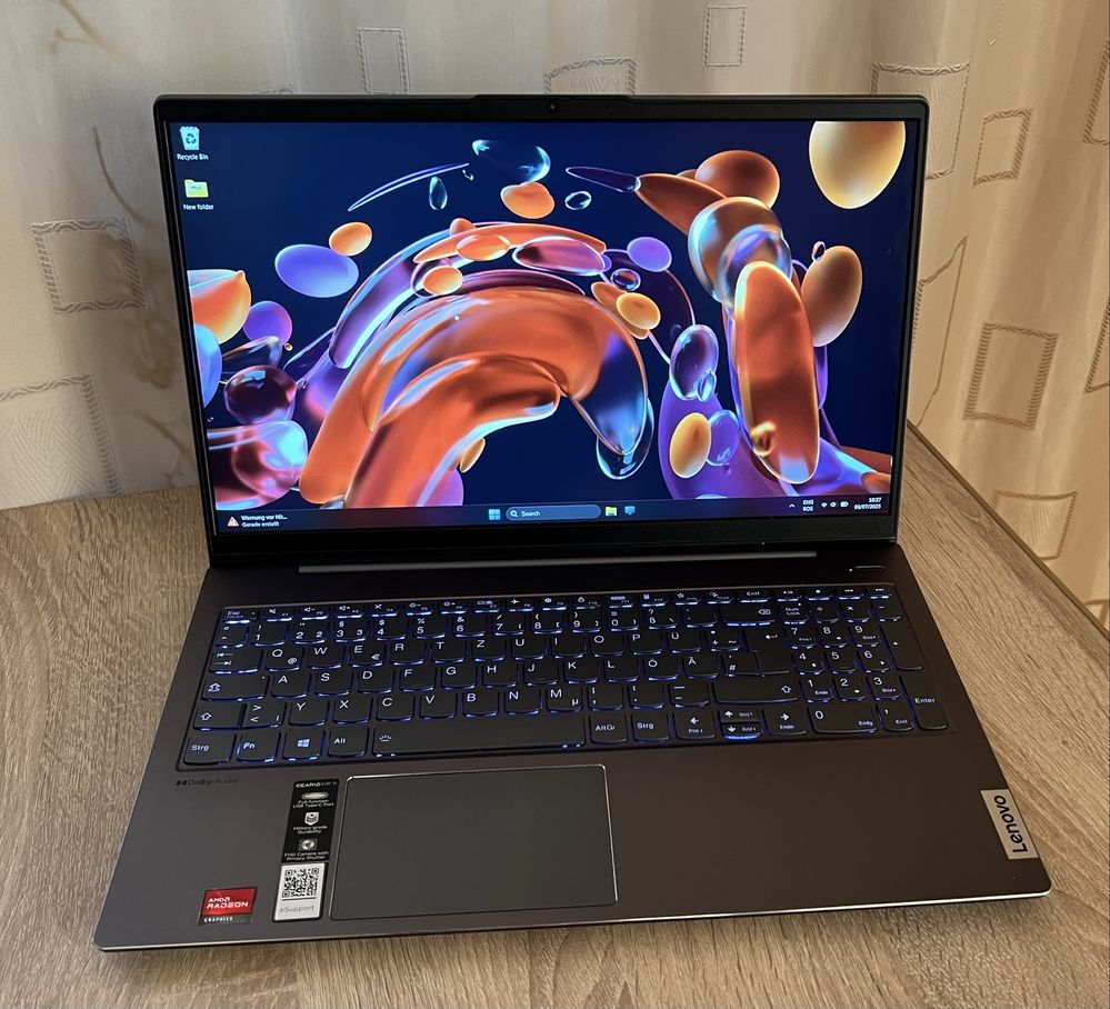 Laptop Lenovo IdeaPad 5 15ABA7 – Ryzen 7 / 16GB / SSD 500GB / Radeon