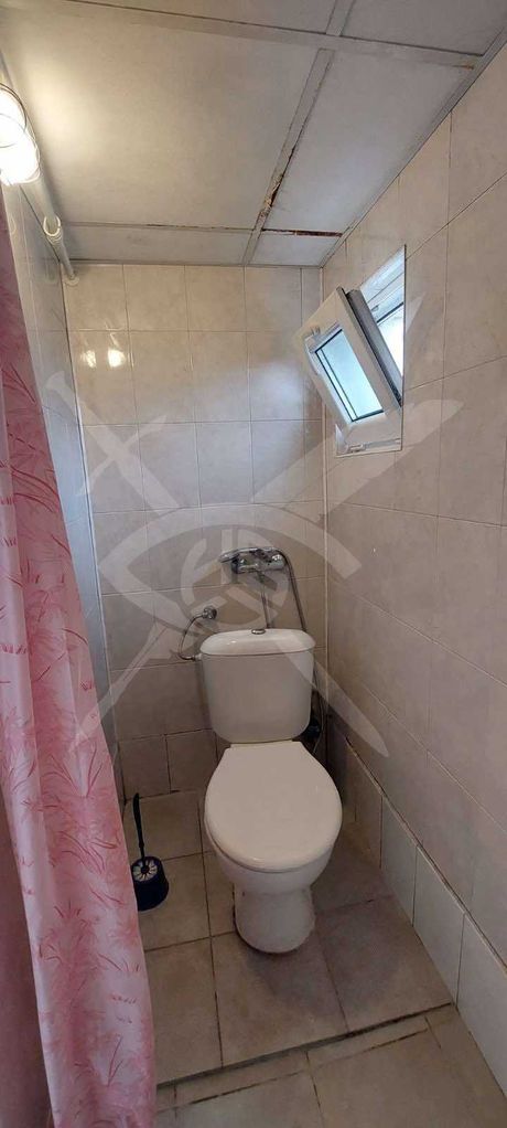 Дава се под наем Едностаен апартамент в Варна, ХЕИ - 30 кв.м за 225 € - Снимка #4