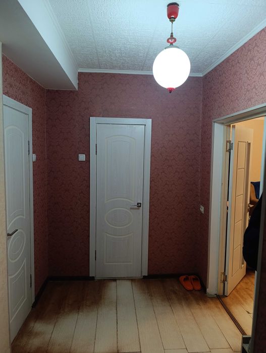 Продам свою квартиру 3-4 8/8,улица Бабура,недорого