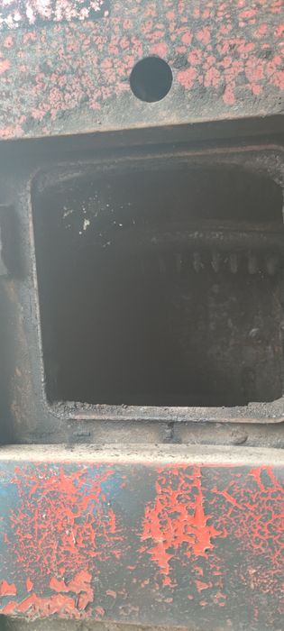 Vând centrala pe lemne 30 kw