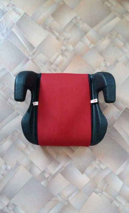 Продам кресло-бустер