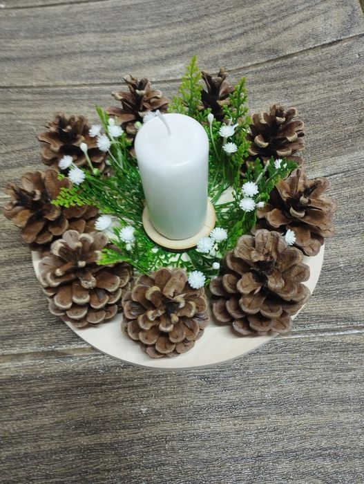 Коледни свещници ръчно изработени