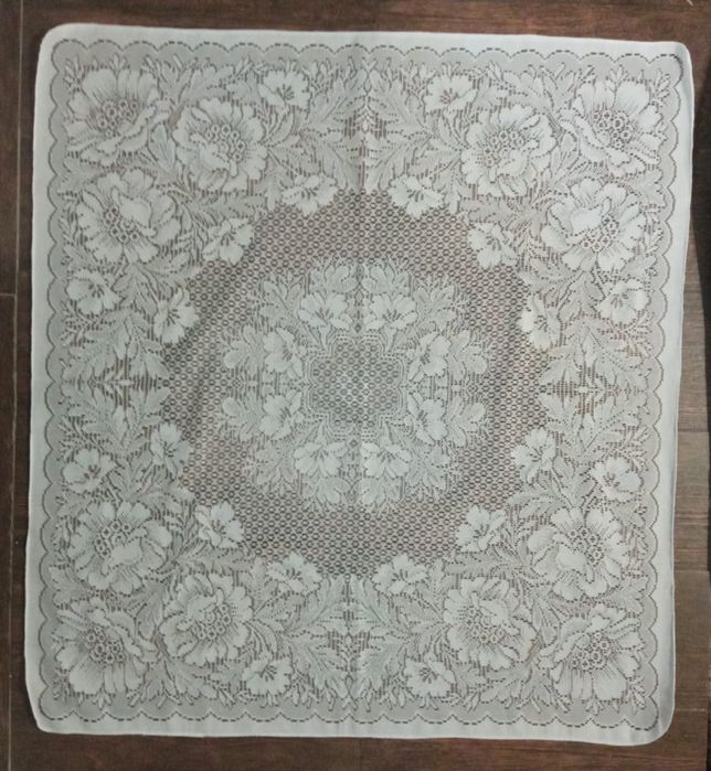 СССР. Кружевная накидка на подушки