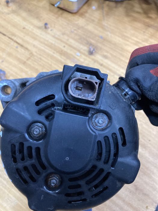 Range rover sport 2012година 3.0d 245кс Динамо