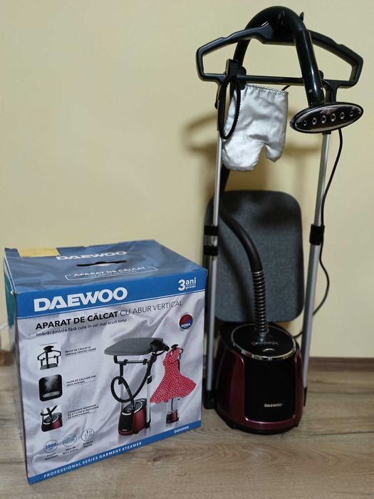 Fier de calcat vertical Daewoo