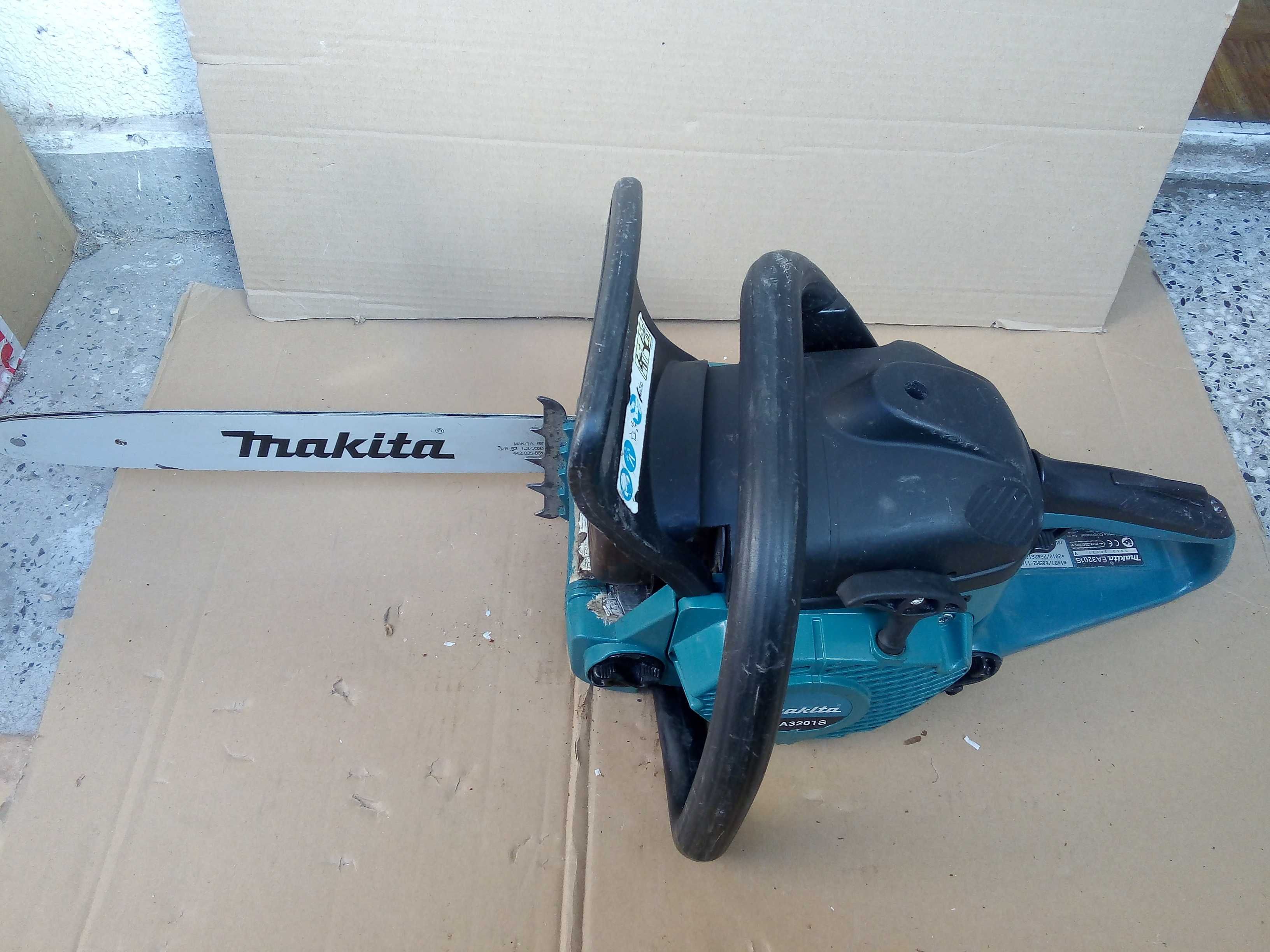 моторен трион MAKITA EA3201S - 32 кубика оригинал японски  отличен