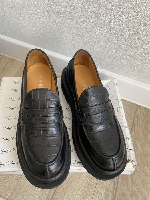 Продам новые лоферы  из натуральной кожи на массивной платформе