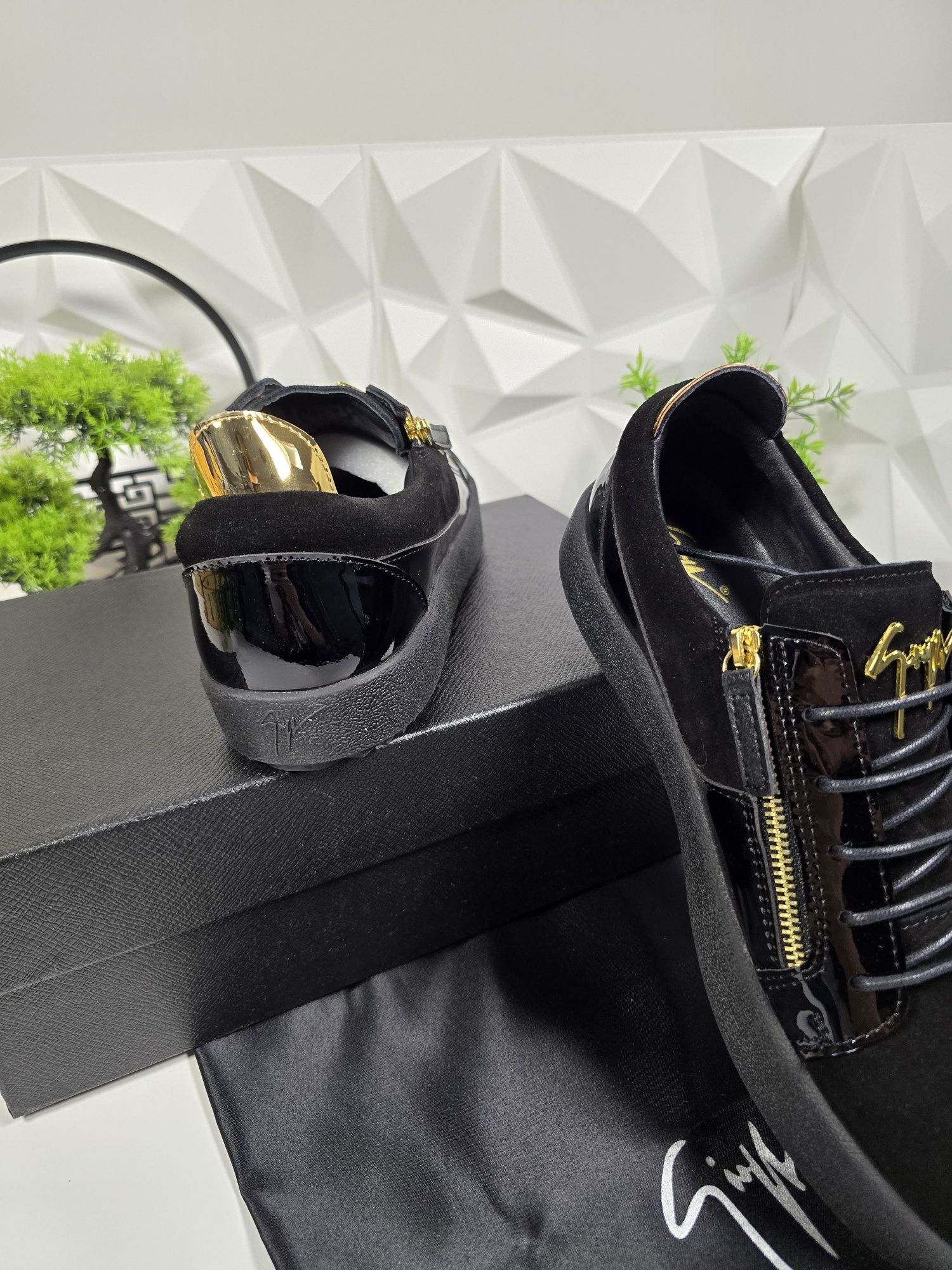 Обувки Giuseppe Zanotti