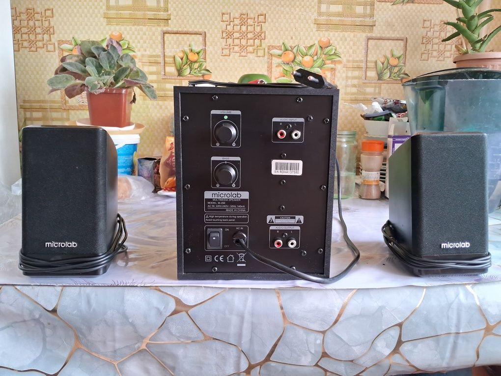 Сабвуферы microlab (читайте описание)