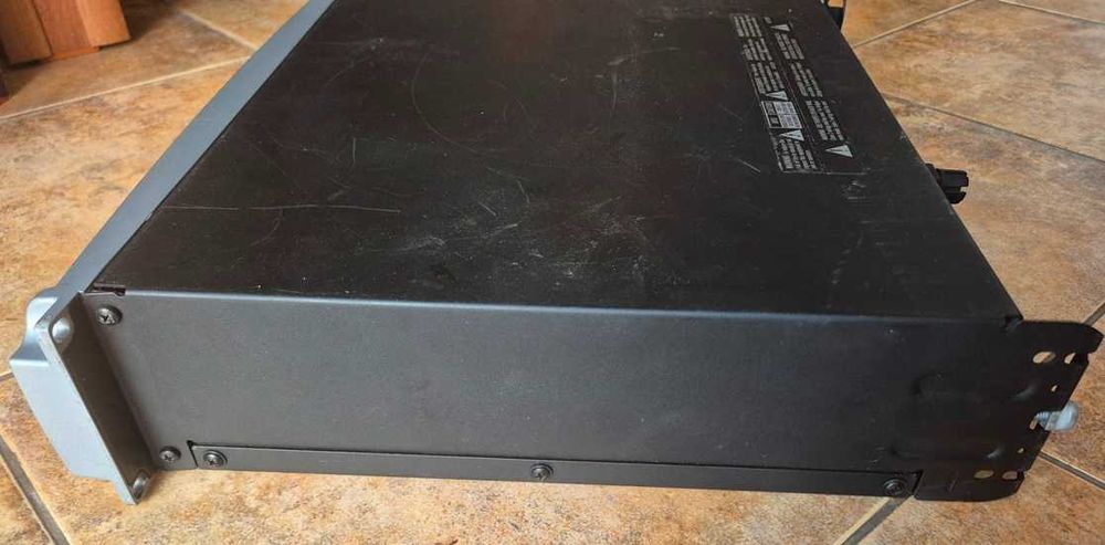 Усилвател/крайно стъпало QSC PLX-3602