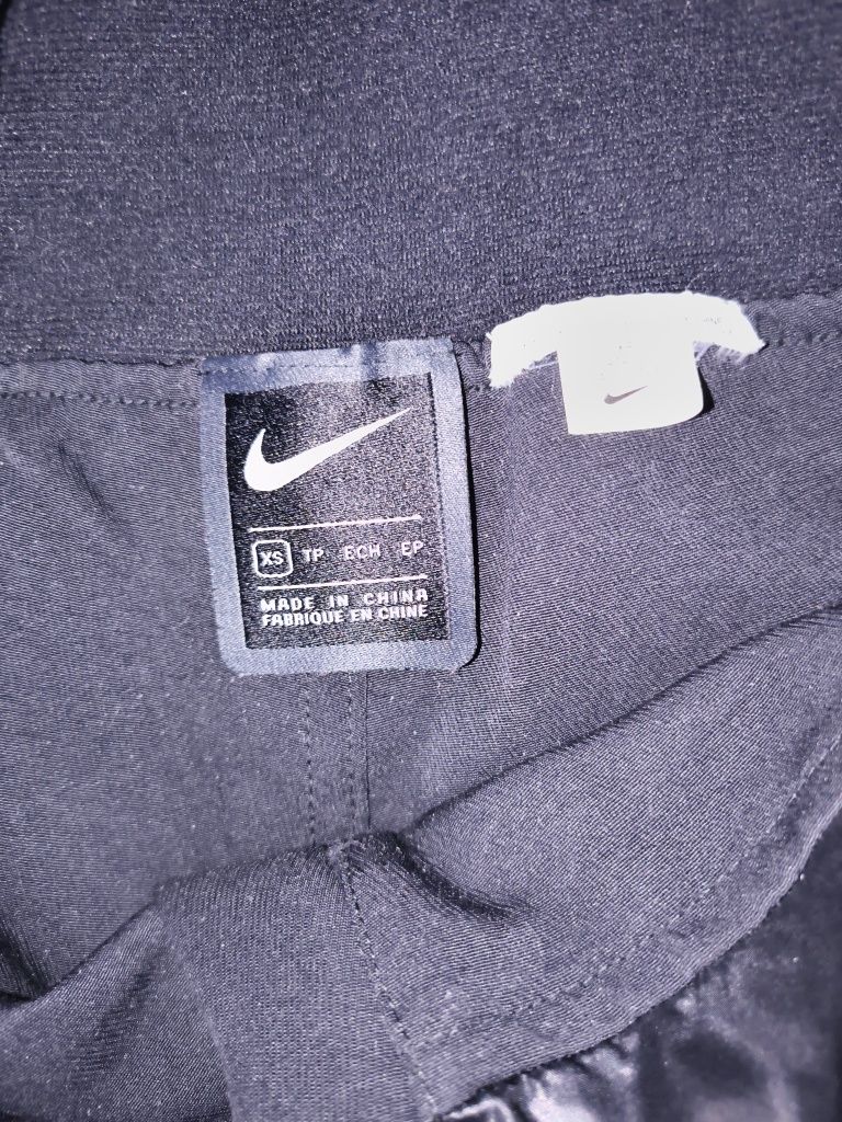 NIKE SITY READY- къси панталонки