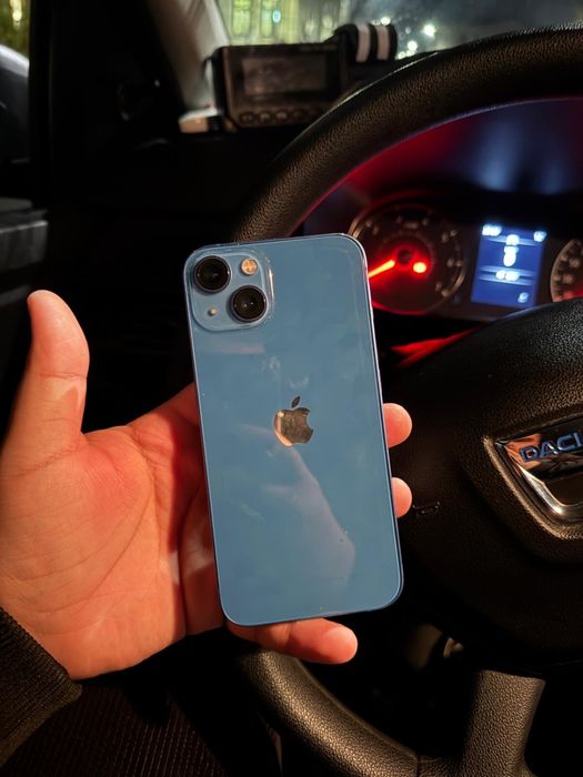 Iphone 13 100% sănătate NEGOCIABIL