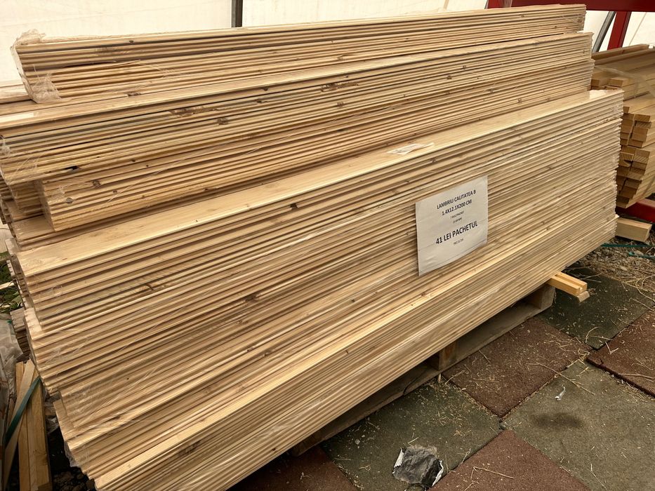 Lambriu lemn - 30 lei MP