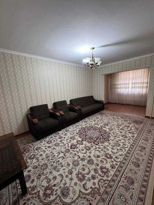 Продаётся квартира в Мирабатском районе ( Куйлюк 1).