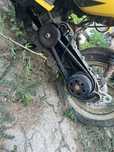 Vând scuter piese de 49cc motorul merge functional