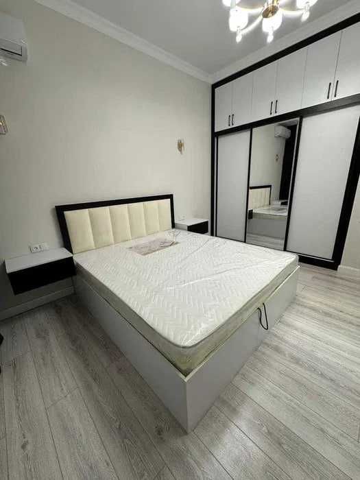 Срочно Сдается шикарная квартира! PYRAMIT! Шикарный ремонт!2/4/11 378*