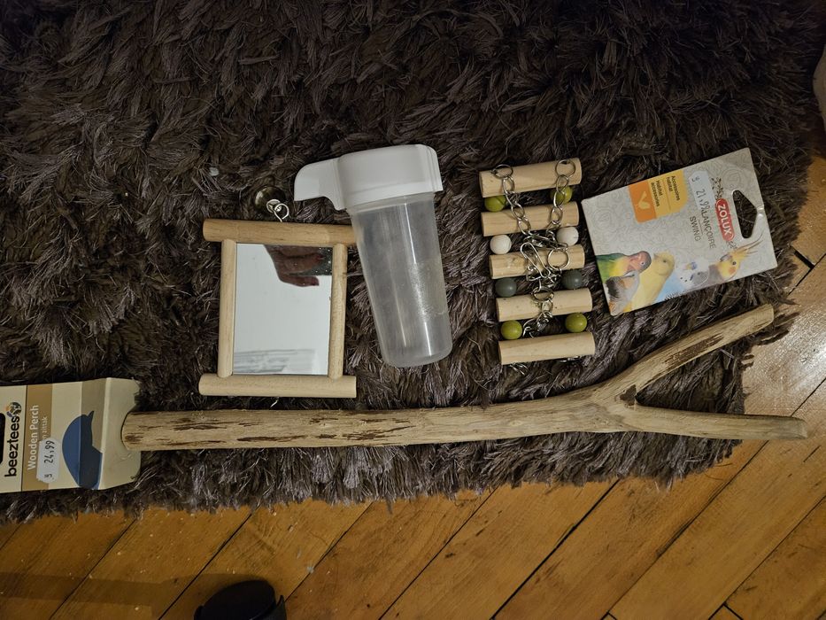 Accesorii colivie, perusi, colivii