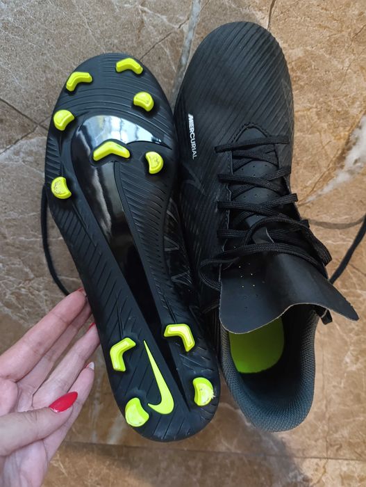 Бутонки Nike , номер 45