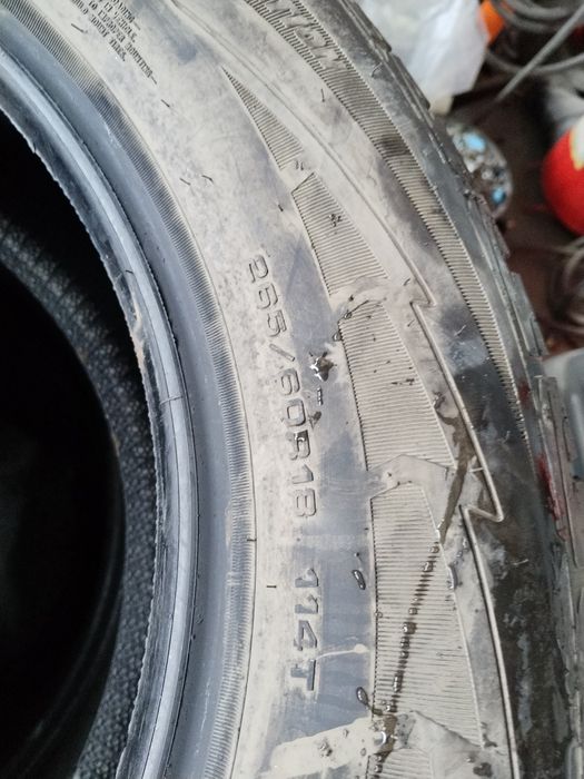 Продам шину  120 000 комплект GOOD YEAR липучка
