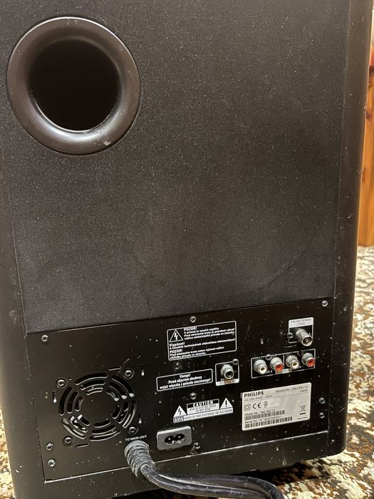 Саундбар с буфер Philips HTS-6100