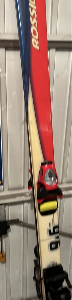 Ски Rossignol 177 см с автомати