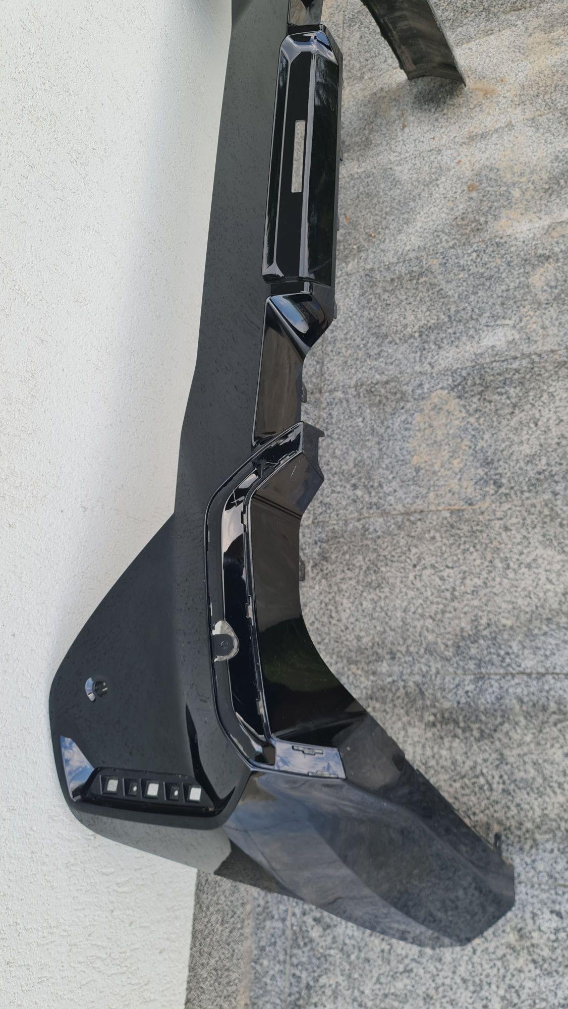 Ornament spoiler bara spate M BMW 5 g60 g61 8084716 2024+