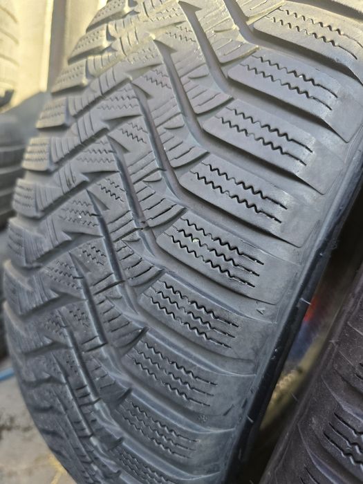Anvelope iarna 225 65 17