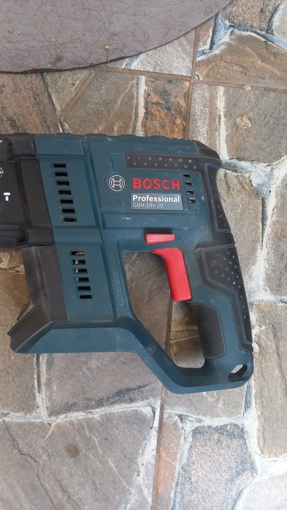 Перфоратор Bosch
