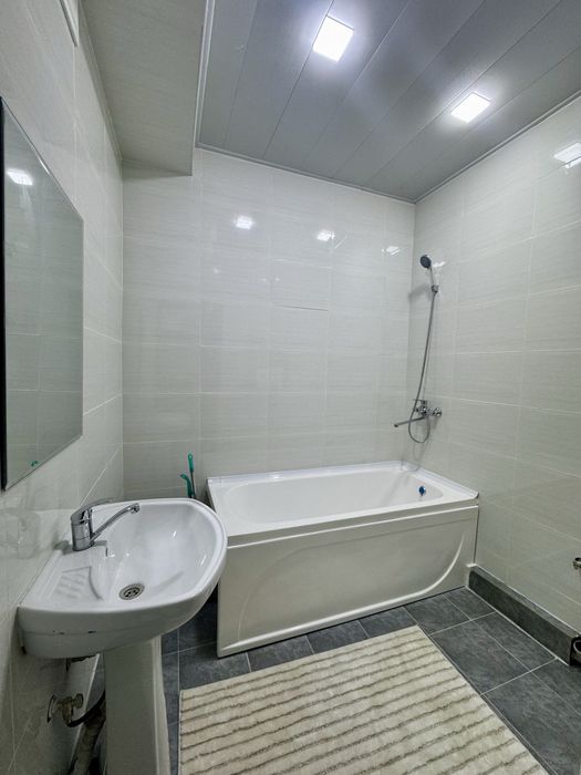 3х комнатная квартира, на 4 этаже. Смарт сити.