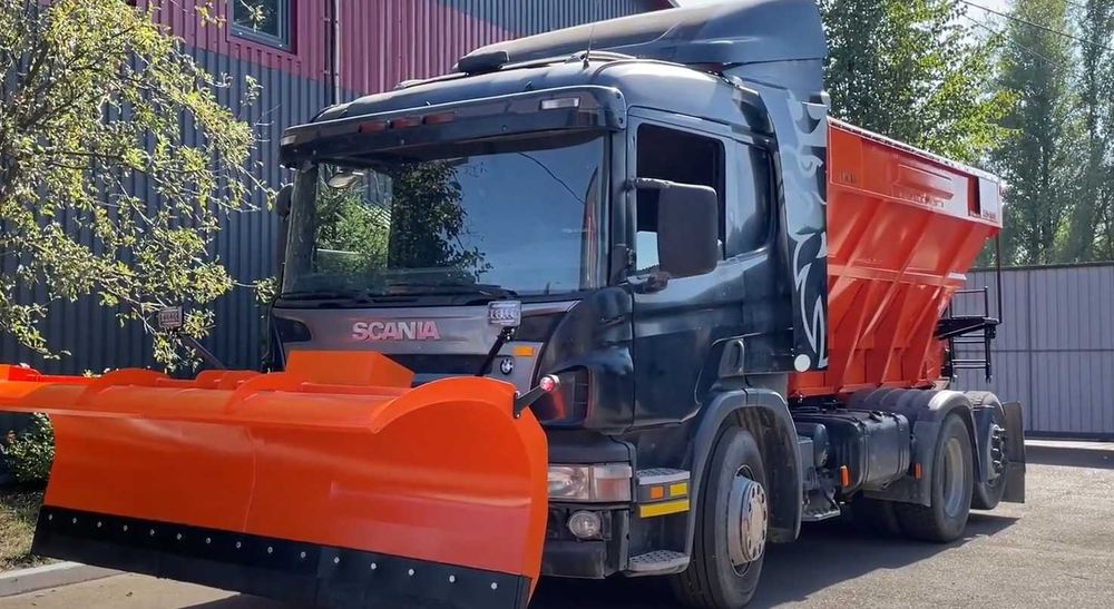 Distribuitor de nisip și sare RPS-9000