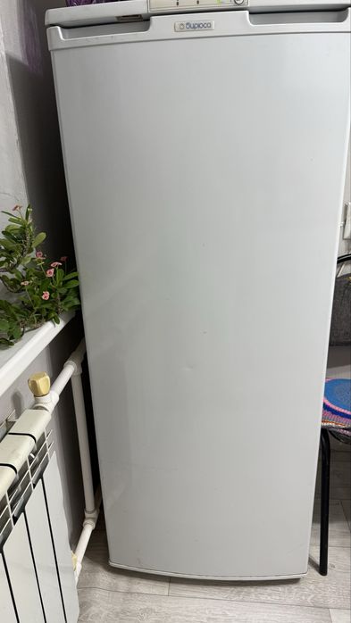 Продам морозильник