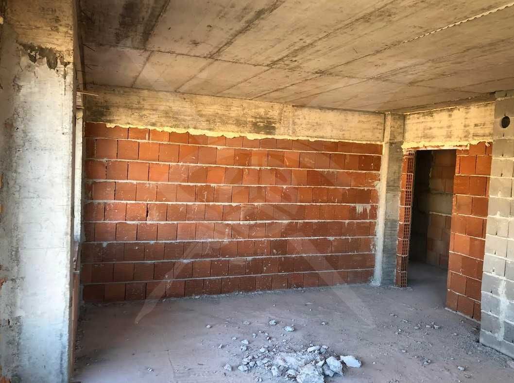 Продава се Тристаен апартамент в Асеновград - 102 кв.м за 771 €/кв.м - Снимка #3