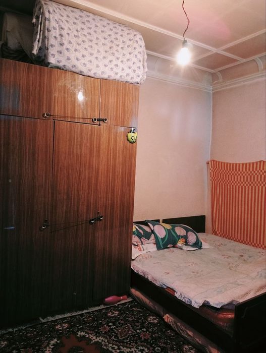 3soʻtix, 4 xona padval, qishki oshxona va yozgi oshxona, sanuzel