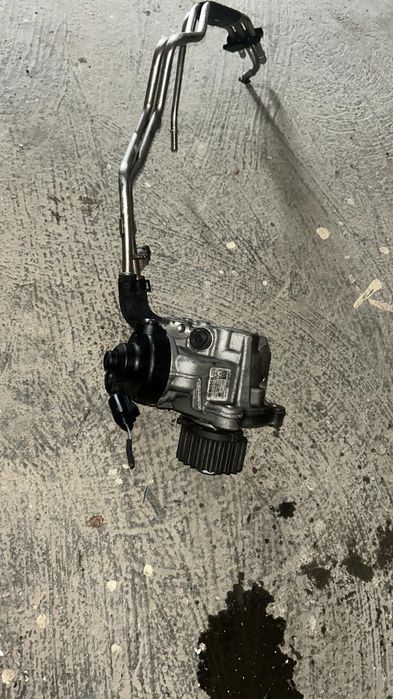 Pompă injecție A6 C7 2.0 CGLC cod 03L130755AC