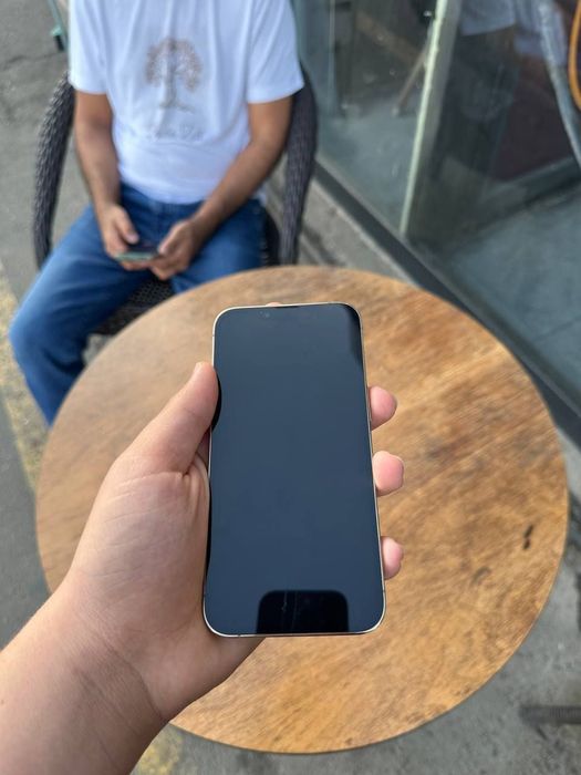 Iphone 13 Pro Gold