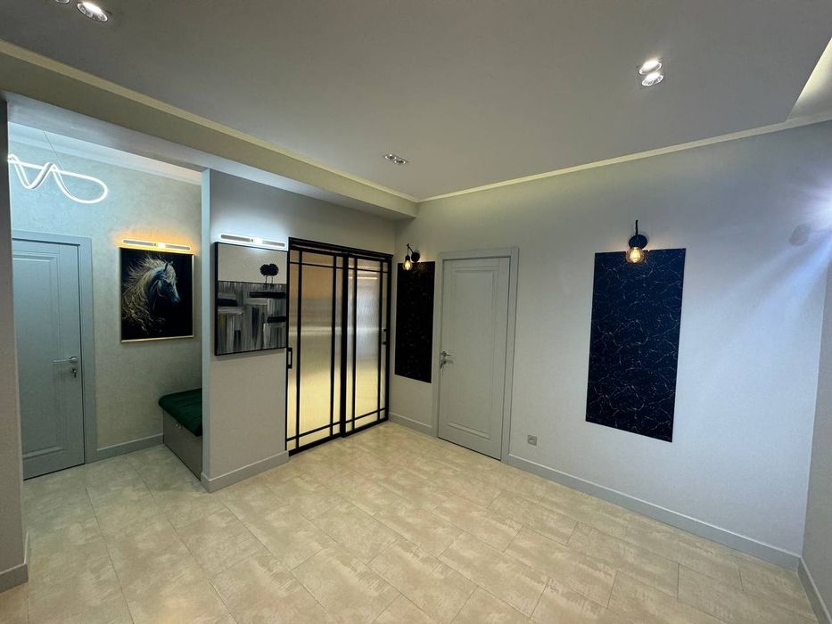 Продается квартира, Центр Луначарский, Новастройка