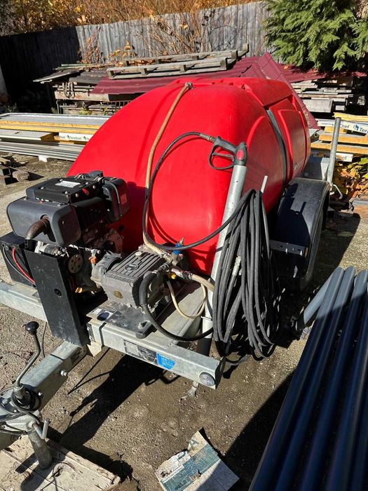 Remorca/Cisterna/Aparat de spalat cu presiune YANMAR