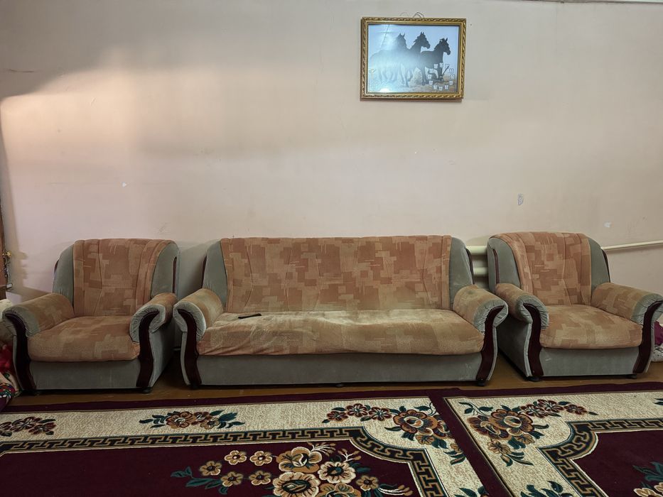 Usı qollanılğan mebeller satıladı! Kelisimli bahada beriledi