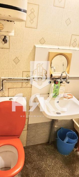 Гарсионера в кв. Надежда 2